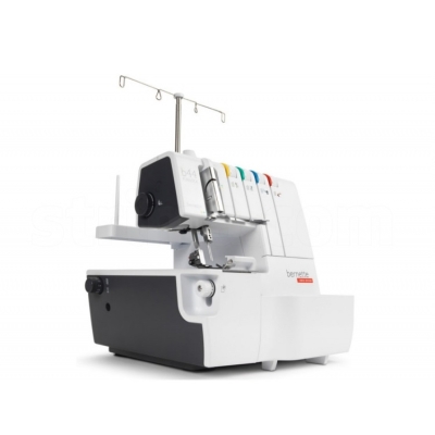 BERNINA B44 Bernina Bernette Funlock B44, 4 nitkowy Owerlok, 15 ściegów.
