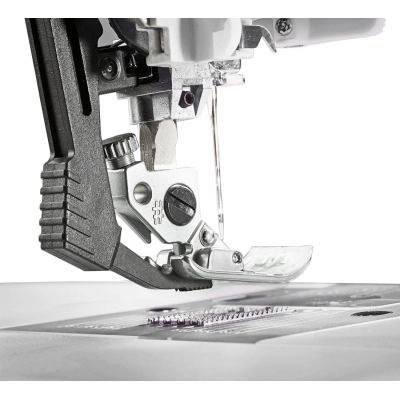 PFAFF SELECT 3.2 Maszyna do szycia, 27 programów ściegowych, IDT System, chwytacz rotacyjny