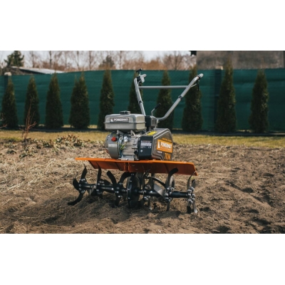 POWERMAT PM-GGS-700Y - GLEBOGRYZARKA SPALINOWA PM-GGS-700Y 7KM